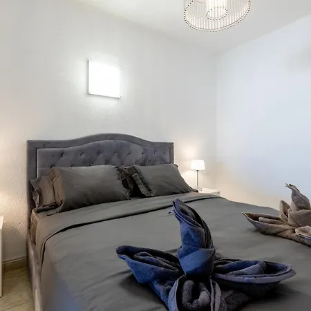 Great Location 35 Apartment *